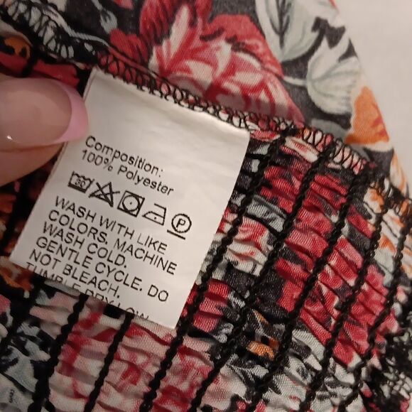 All Over Print Floral Off The Shoulder Shirred Top - Picture 9 of 11